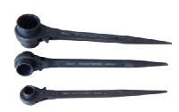 Ключ RF-8221924 трещоточный ступичный усиленный 19х24 ROCKFORCE /1 NEW